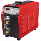 <p> Инвертор Fubag In 206 LV является самым мощным и современным инвертором от производителя промышленного оборудования Fubag. Сварочный инвертор In 206 LV отлично подходит для проведения сварочных работ на стройке, при монтажных и ремонтных работах. Относительно небольшая масса и малые габариты позволяют использовать аппарат In 206 LV даже в самых труднодоступных местах.<br />
<br />
Максимальный сварочный ток 200 Ампер позволяет варить практически любым электродом с диаметром до 5 мм. А такие функции как Hot Start (лёгкое возбуждение сварочной дуги), Arc Force (поддержание стабильности дуги) и Anti-Stick (защита от залипания электрода) значительно упрощают сварочный процесс и позволяют применять аппарат In 206 LV даже начинающим сварщикам.</p>