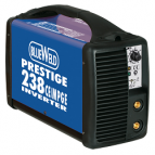 <p> Сварочный инвертор Prestige 238 CE/MPGE — это надежный итальянский аппарат для ручной сварки методом MMA и сварки методом Tig. С аппаратом Prestige 238 можно использовать различные виды электродов диаметром от 1 до 4 миллиметров. Максимальный сварочный ток достигает значения 180 Ампер.<br />
<br />
Аббревиатура CE/MPGE означает наличие дополнительной защиты от возможных скачков напряжения, что в России случается достаточно часто, и возможность сварки целюлознымии электродами. Инвертор комплектуется удобным и практичным кейсом, а также полным набором для ММА сварки. Аксессуары входящие в набор можно посмотреть во вкладке «Комплектация».</p>