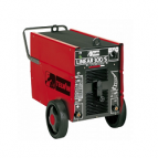 <p> Сварочные аппараты серии Telwin Linear — это надежные итальянские выпрямители от производителя Telwin. Отличительная особенность данной линейки выпрямителей — минимальное количество брызг во время проведения сварочных работ. Легкость управления и плавность регулировки сварочного тока осуществляется за счет использования удобной ручки на панели управления аппарата.<br />
<br />
Максимальный сварочный ток аппарата Telwin Linear 300/S — 250 Ампер. Это позволяет применять для сварочных работ электроды диаметром от 2 до 5 мм. В стандартную комплектацию выпрямителей Linear принадлежности для сварки не входят. При необходимости дополнительные аксессуары можно приобрести отдельно.</p>