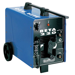 <p>   Сварочные аппараты Beta — это линейка трансформаторов переменного тока для ручной электродуговой сварки методом ММА. Отличительной особенностью трансформаторов Beta является возможность использования как напряжения 220В, так и напряжения 380В. Высокоэффективное воздушное охлаждение и наличие термозащиты гарантируют надежную и стабильную работу трансформатора.<br />
<br />
   Beta 220 — самый миниатюрный и легкий трансформатор из всей линейки аппаратов Beta. Несмотря на относительно небольшие габариты и мощность сварочный ток может достигать значения 200 Ампер. Это позволяет использовать различные типы электродов диаметром от 2 до 4 мм. Предлагаемый сварочный трансформатор не имеет в комплекте принадлежностей для сварки. Все необходимые вспомогательные аксессуары указаны во вкладе «Опционные наборы» и приобретаются отдельно.</p>
<p>    Сварочный аппарат снят с производства!</p>