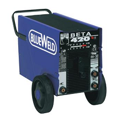 <p>   Сварочные аппараты Beta — это линейка трансформаторов переменного тока для ручной электродуговой сварки методом ММА. Отличительной особенностью трансформаторов Beta является возможность использования как напряжения 220В, так и напряжения 380В. Высокоэффективное воздушное охлаждение и наличие термозащиты гарантируют надежную и стабильную работу трансформатора.<br />
<br />
   Трансформатор Beta 420 — один из самых мощных аппаратов из всей линейки. Максимальный сварочный ток достигает 350 Ампер, благодаря чему возможно использование различных типов электродов диаметром от 2 до 6 мм. Предлагаемый сварочный трансформатор не имеет в комплекте принадлежностей для сварки. Все необходимые вспомогательные аксессуары указаны во вкладе «Опционные наборы» и приобретаются отдельно.</p>
<p>    Сварочный аппарат снят с производства!</p>
